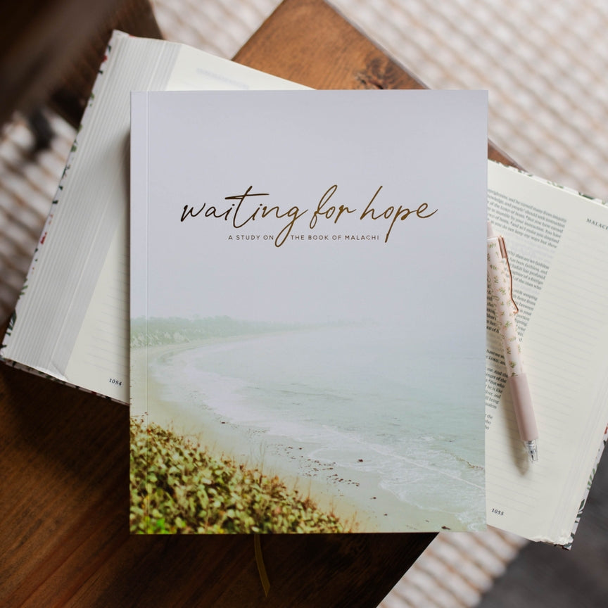 Waiting for Hope – Devotional Gift Box