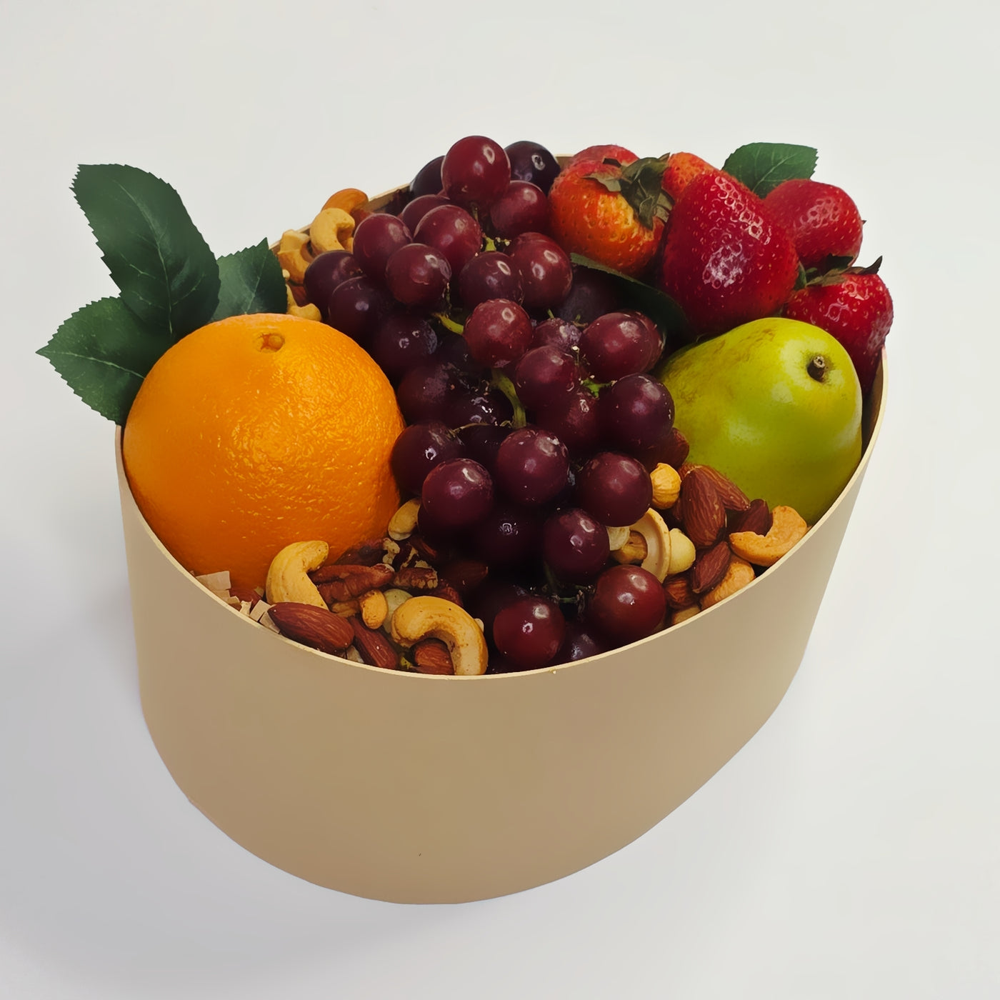 🍊 Harvest Medley – Fruit & Nut Basket