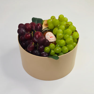 🍇 Ruby Apricot – Grape & Jam Basket