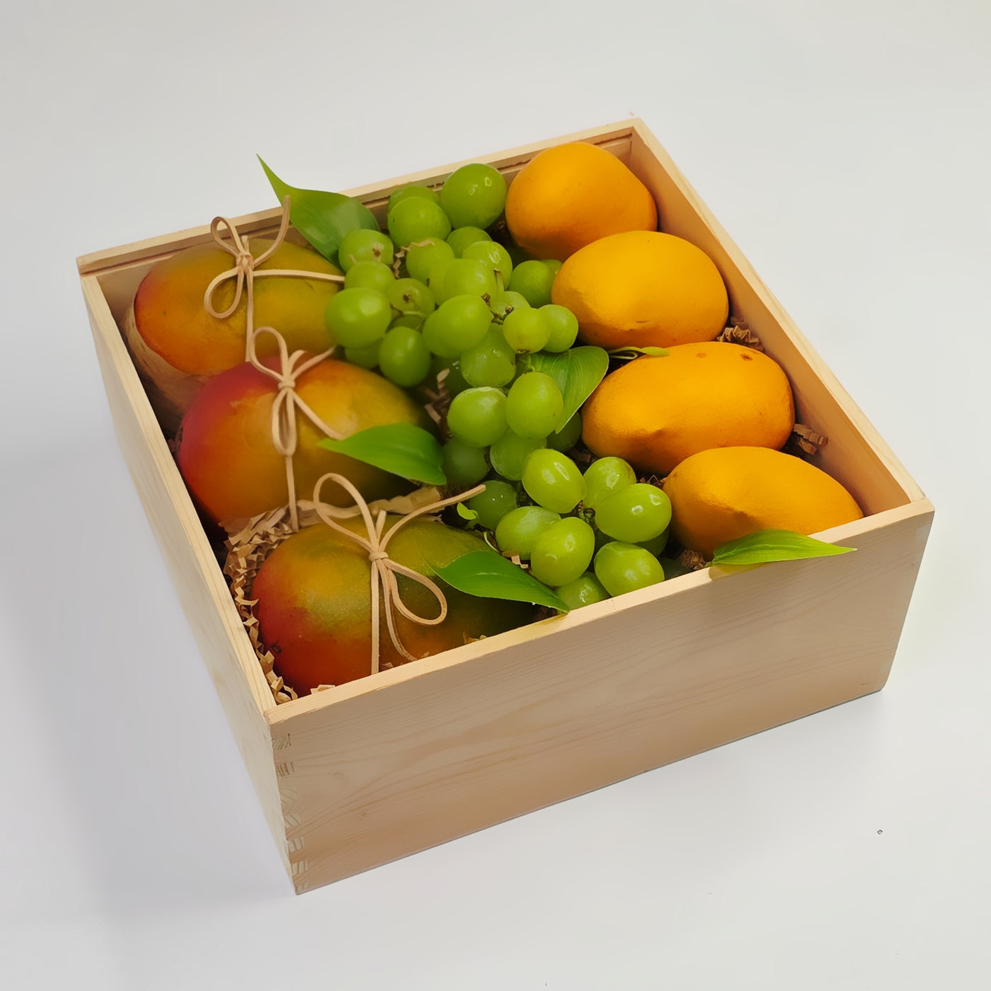 🥭 Mango Grove – Tropical Crate